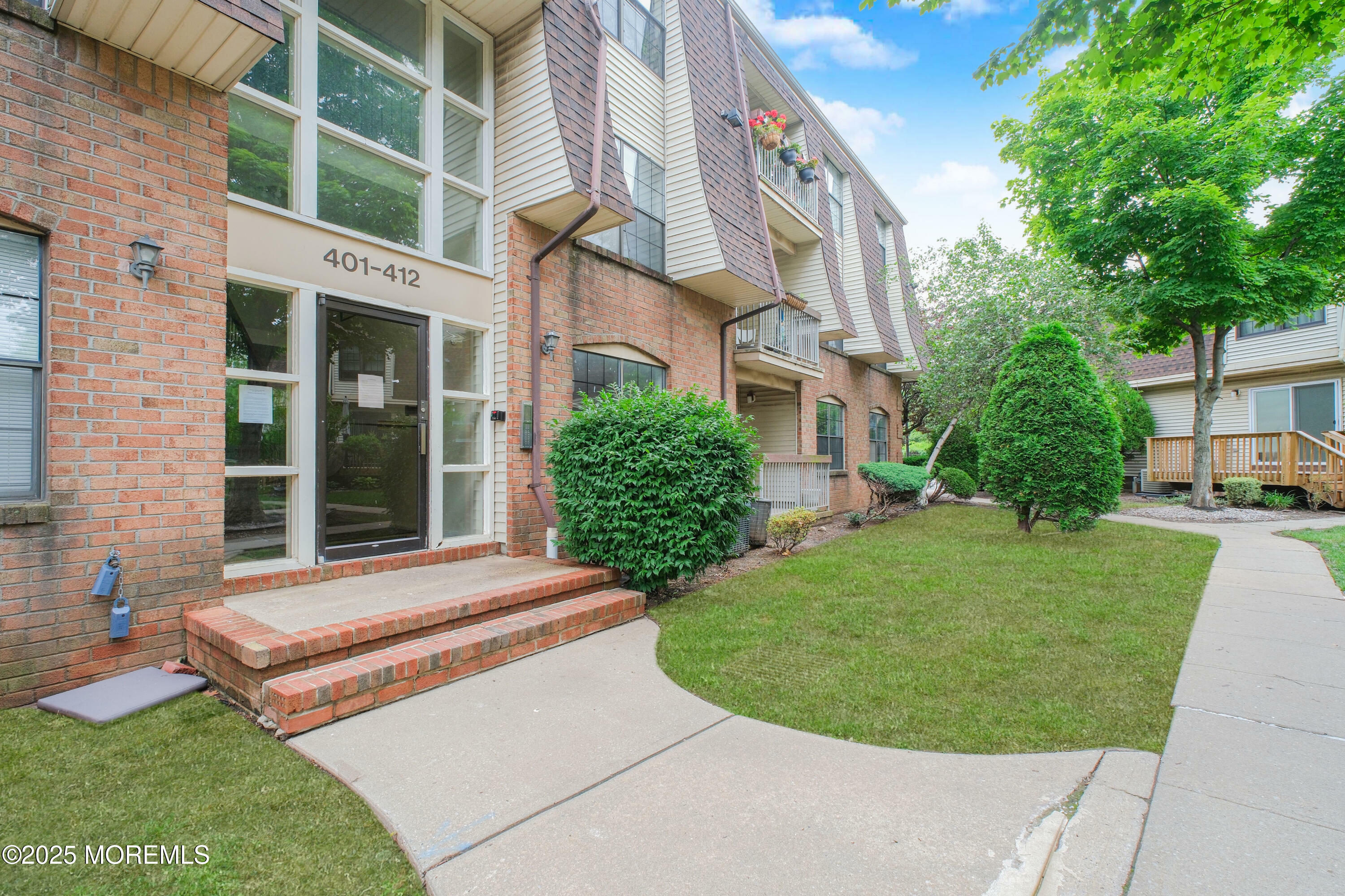 Property Photo: 402 Hidden Village Drive 402 NJ 08862