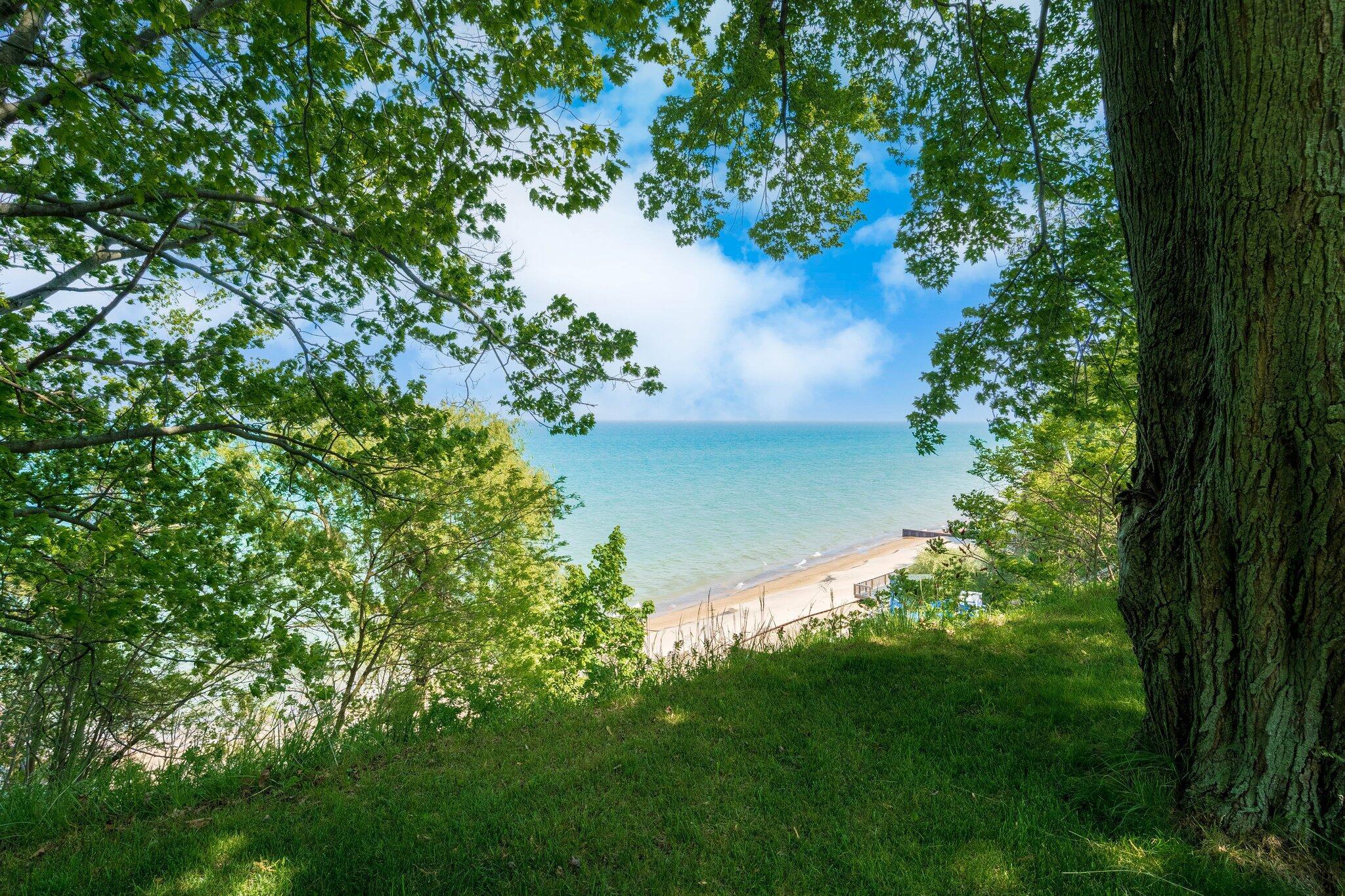 Property Photo:  2821 Lakeshore Road  MI 48450 