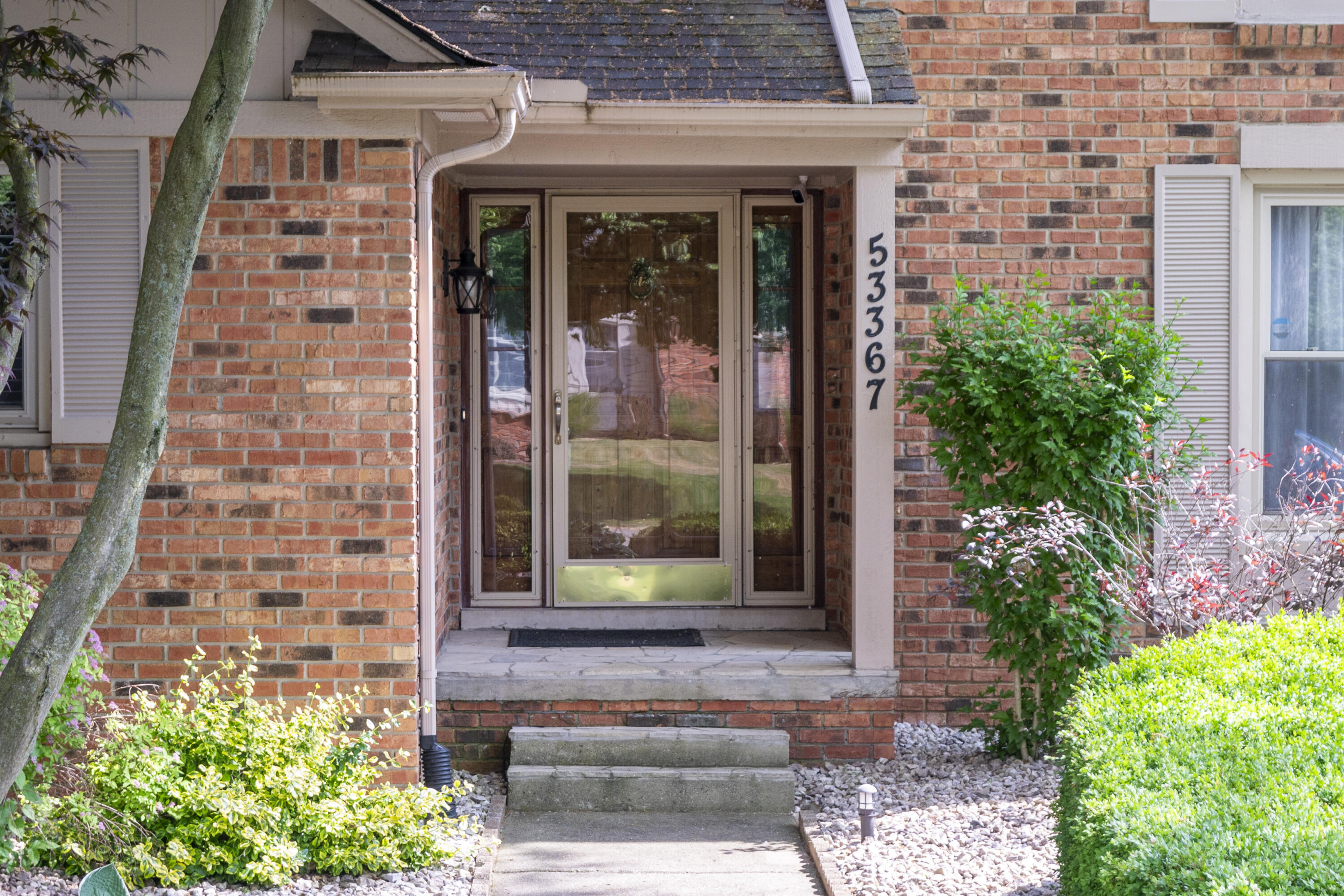 Property Photo: 53367 Marian Drive MI 48315