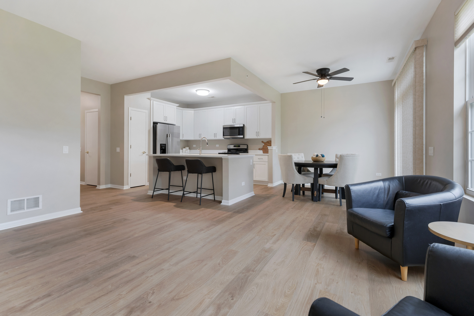 Property Photo:  13315 Red Alder Avenue  IL 60142 