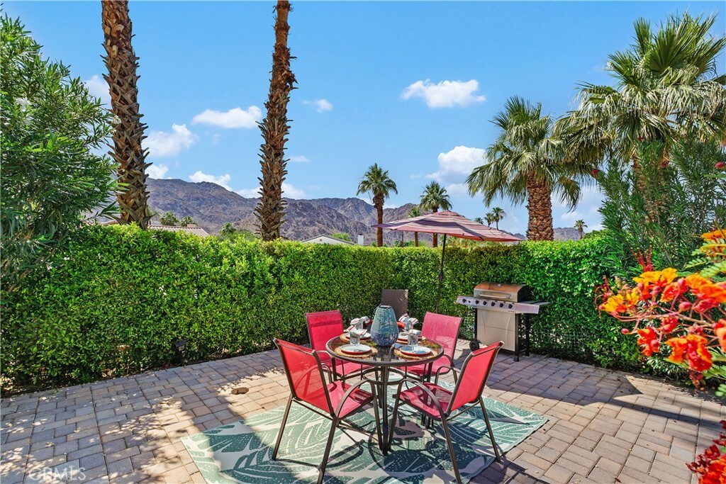 Property Photo: 53070 Avenida Vallejo CA 92253