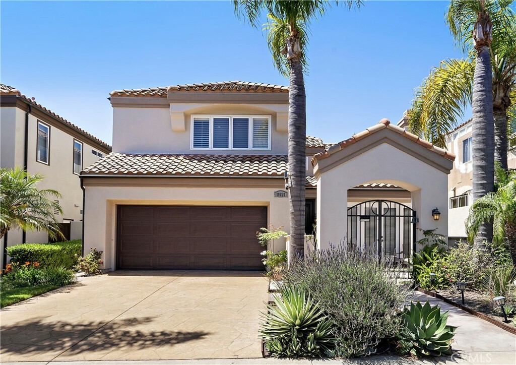 19025 Bayhill Lane  Huntington Beach CA 92648 photo