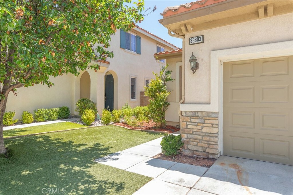 Property Photo: 33803 Mossy Glen CA 92532
