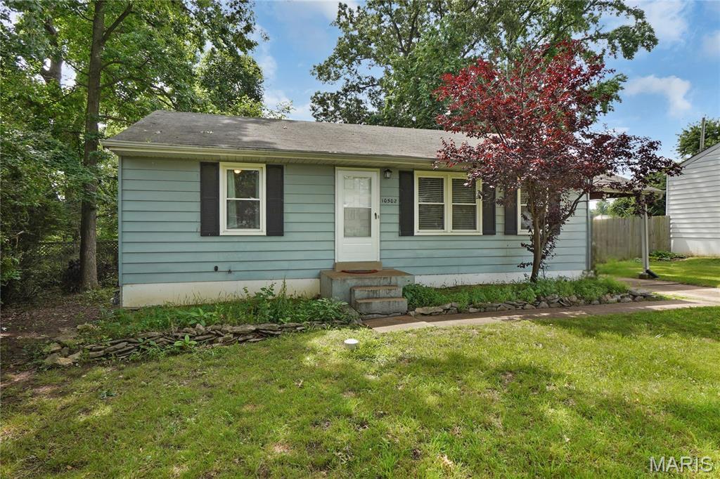 Property Photo: 10502 Kamping Lane MO 63123