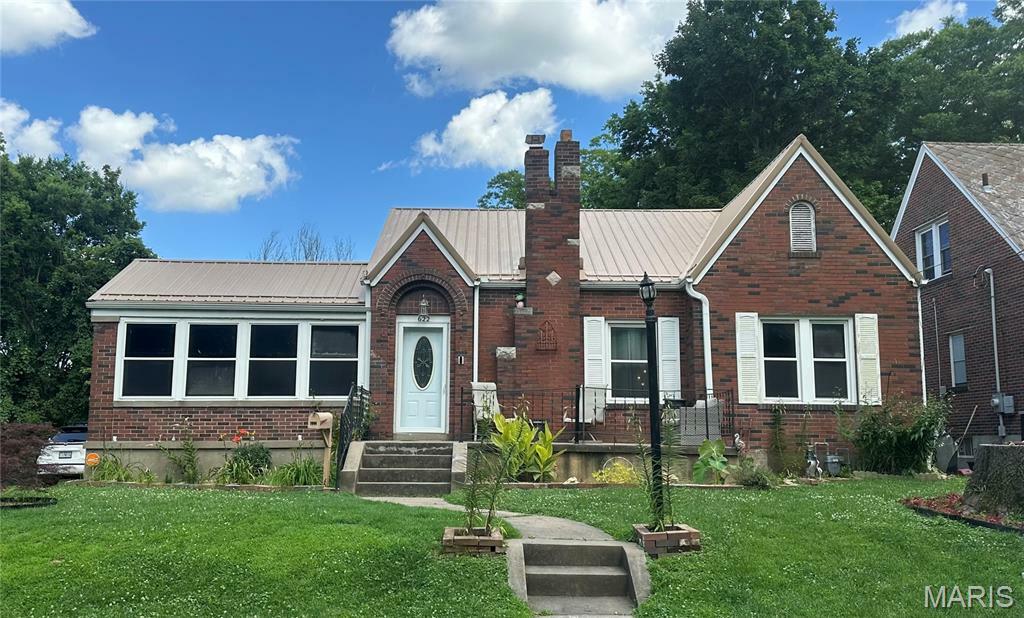 Property Photo: 622 S Park Avenue MO 63703