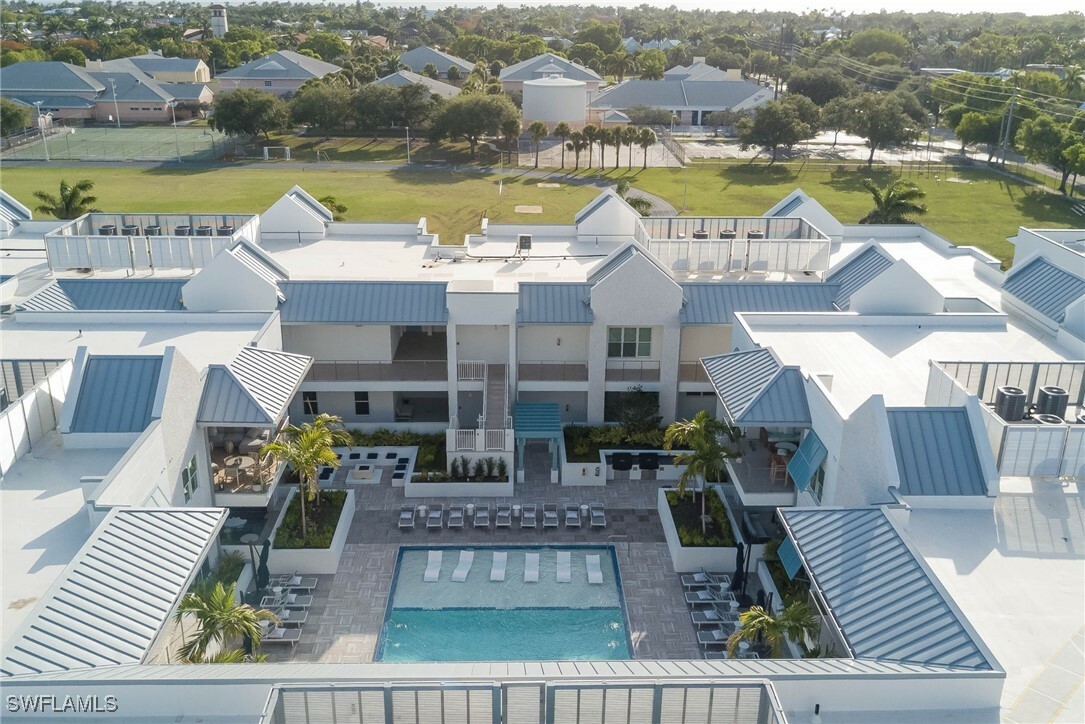 Property Photo:  201 8th Street S 208  FL 34102 