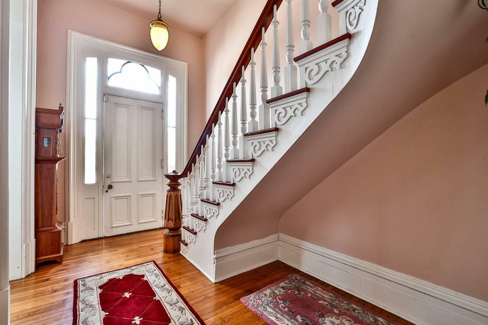 Property Photo: 208 E Third Street KY 41056