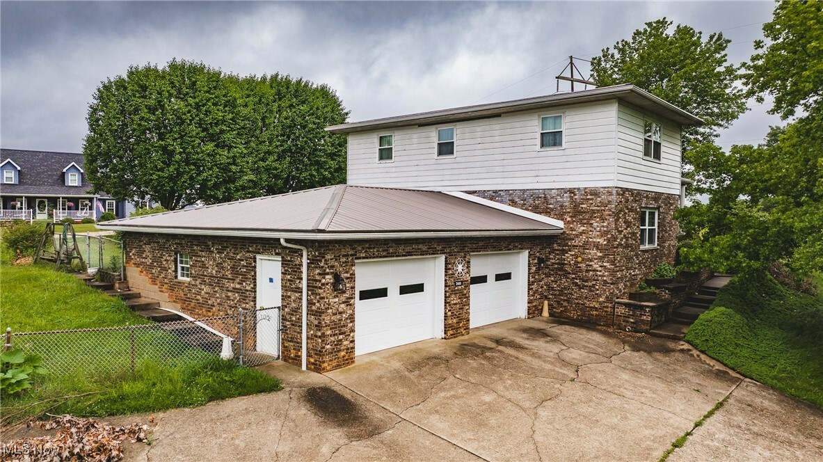 Property Photo: 2691 State Route 339 OH 45714