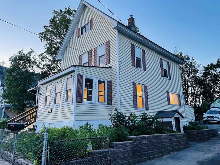 Property Photo:  17 Arch Street  NH 03246 