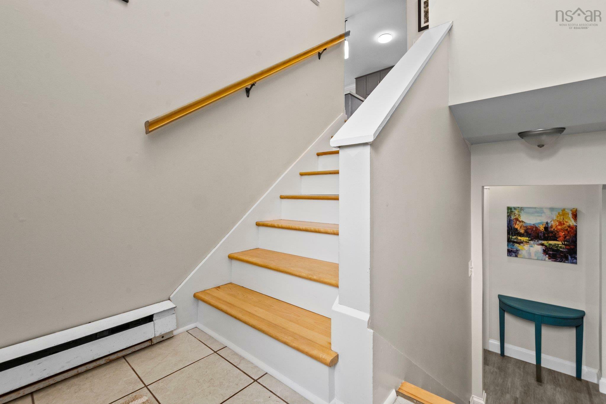Property Photo: 70 Inglewood Crescent NS B2W 5W3