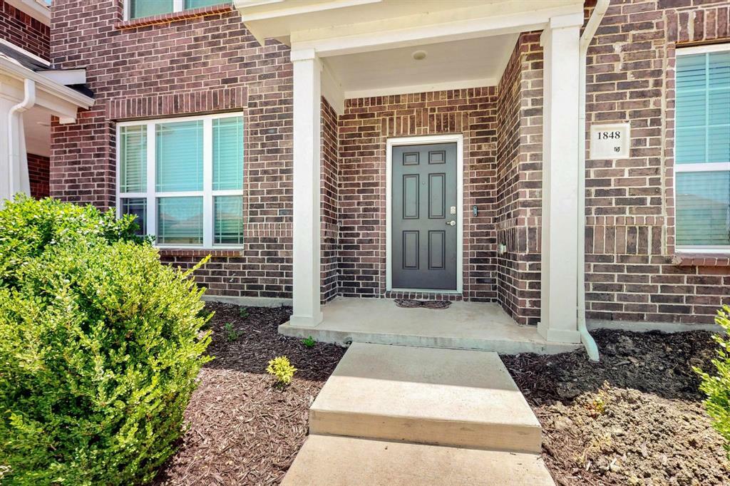 Property Photo: 1848 Indigo Lane TX 75126