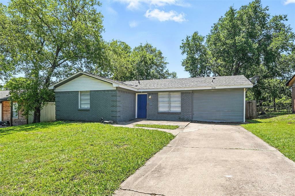 1808 Del Oak Drive  Mesquite TX 75149 photo