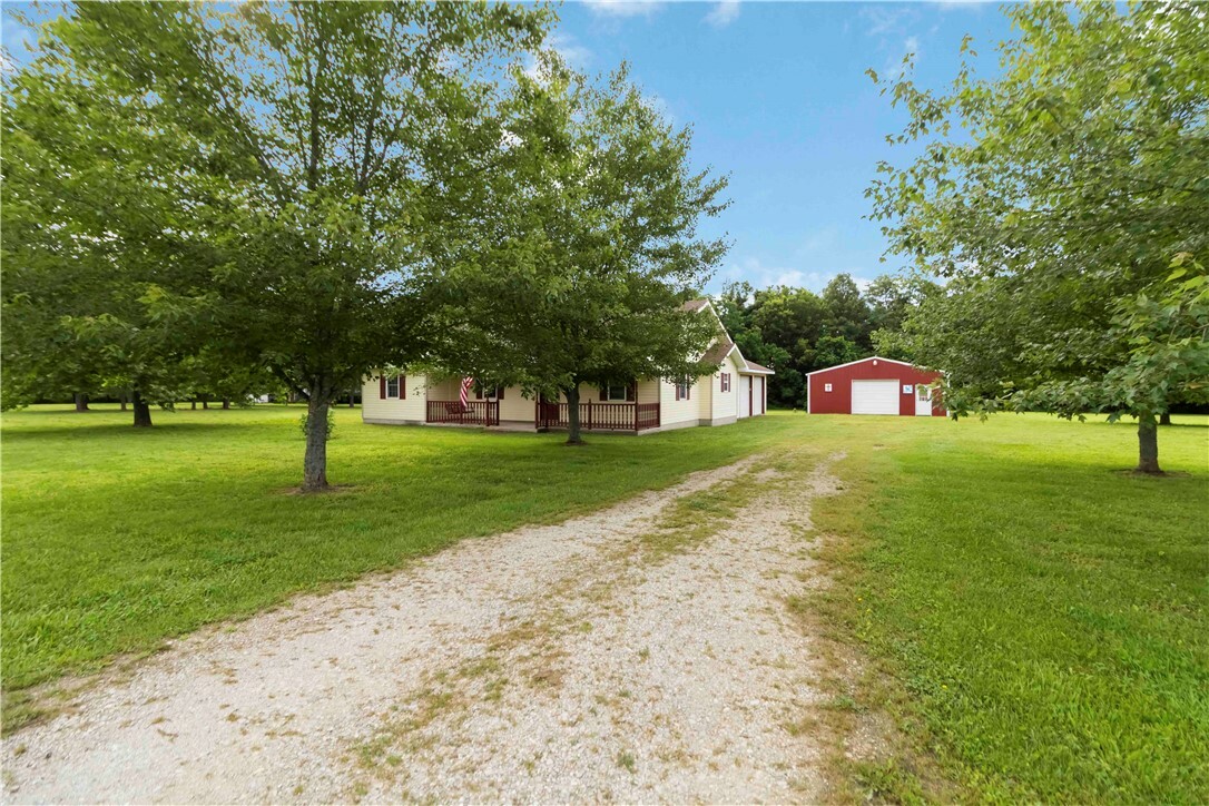 Property Photo: 6193 Hunters Glen Road MO 65745