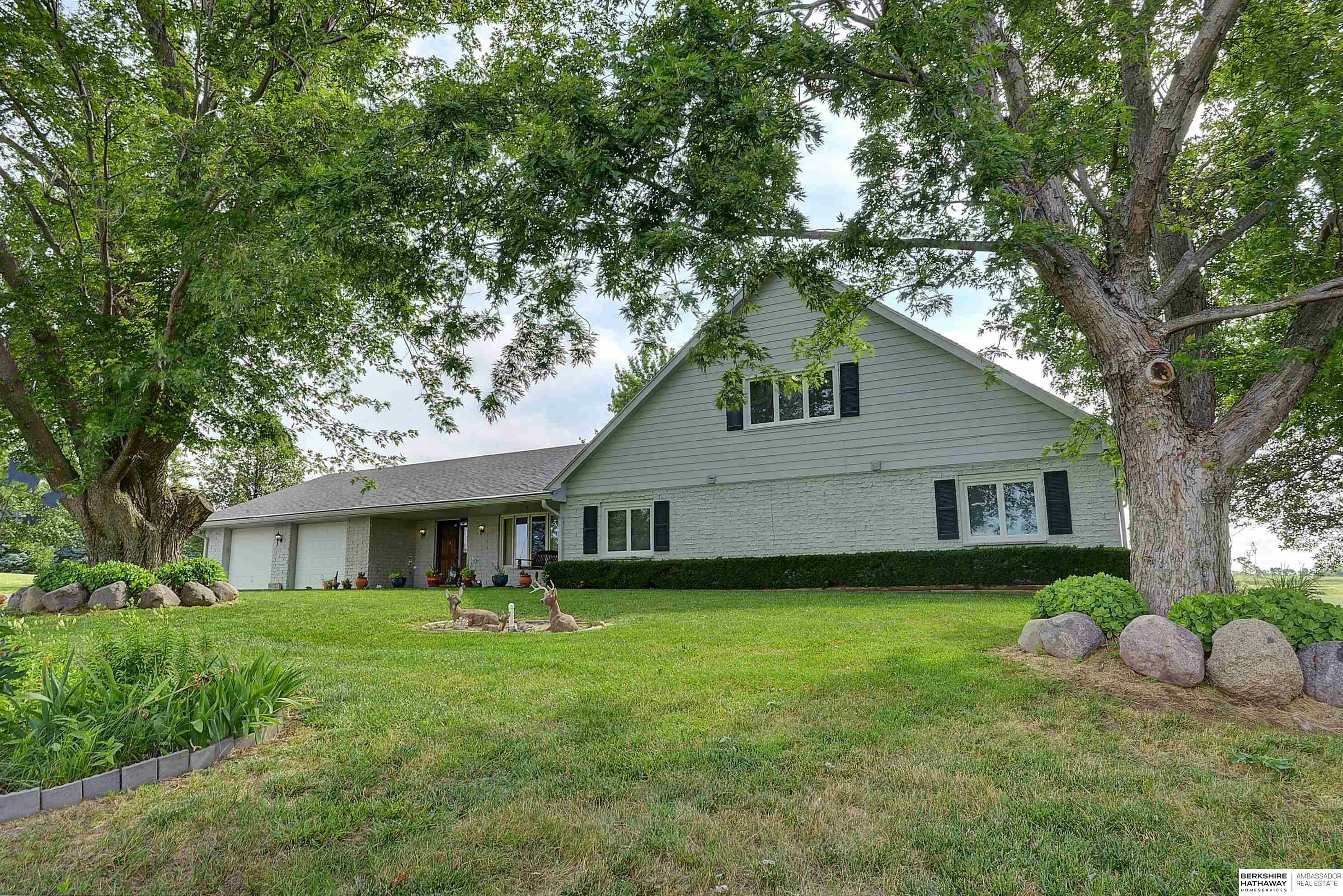 9715 N 108th Street  Omaha NE 68142 photo