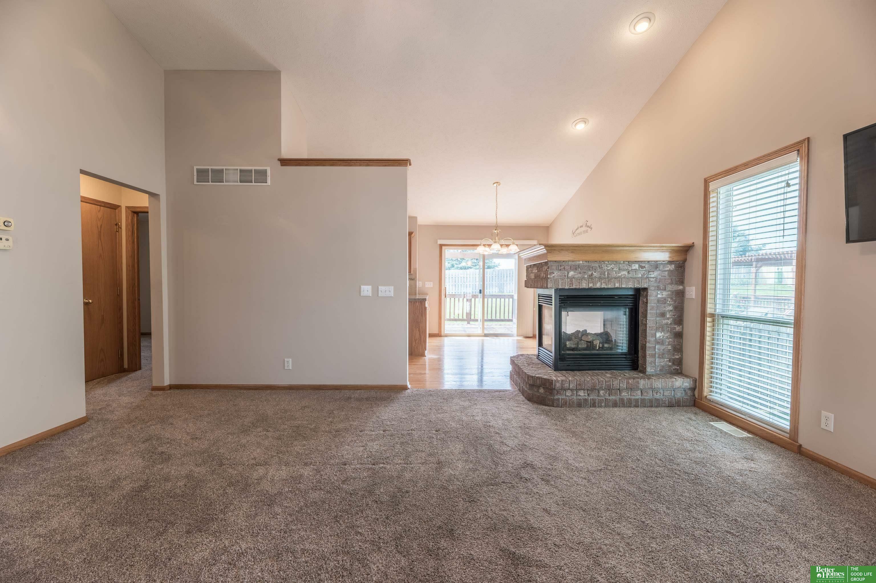 Property Photo: 7510 S 173rd Street NE 68136