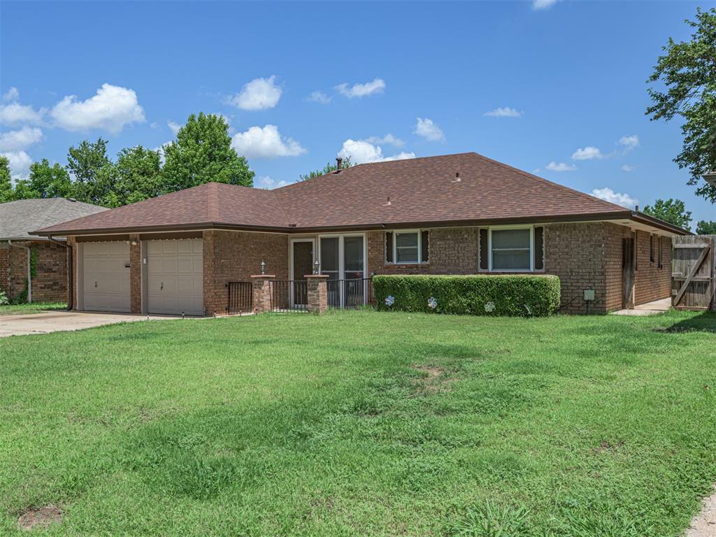 Property Photo: 2821 SW 86th Street OK 73159