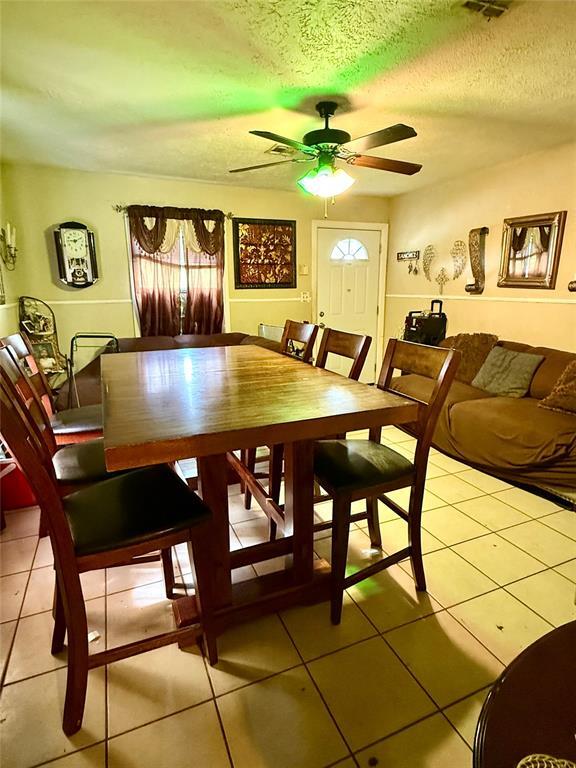 Property Photo: 3427 Campbell Place OK 73108