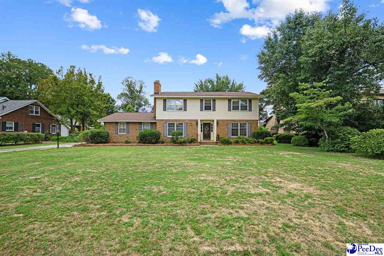 Property Photo: 1110 Dunvegan Rd SC 29501-5626