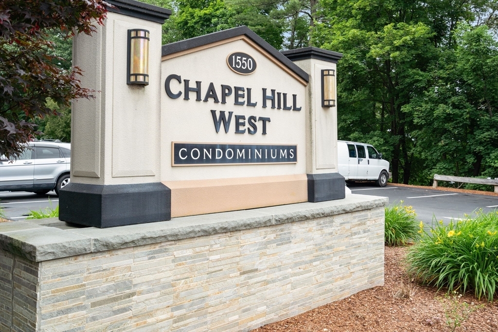 Property Photo: 1550 Worcester 422 MA 01702