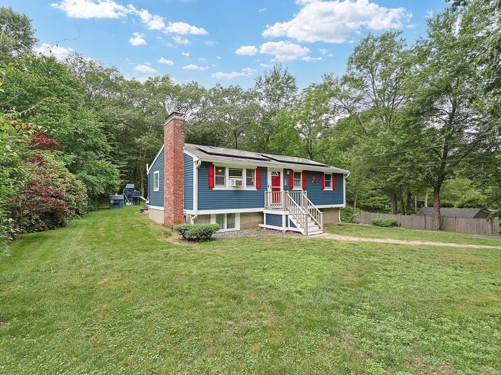 Property Photo: 29 School St MA 01922