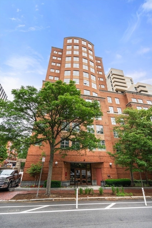 Property Photo: 931 Massachusetts Ave 1003 MA 02139