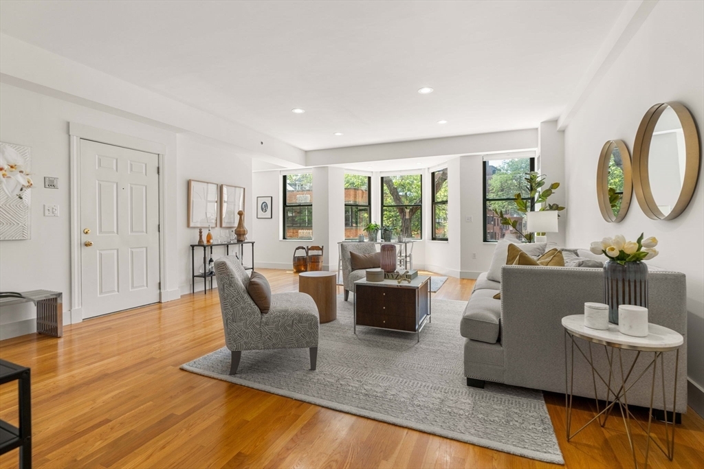 Property Photo: 90 Broadway 2C MA 02116