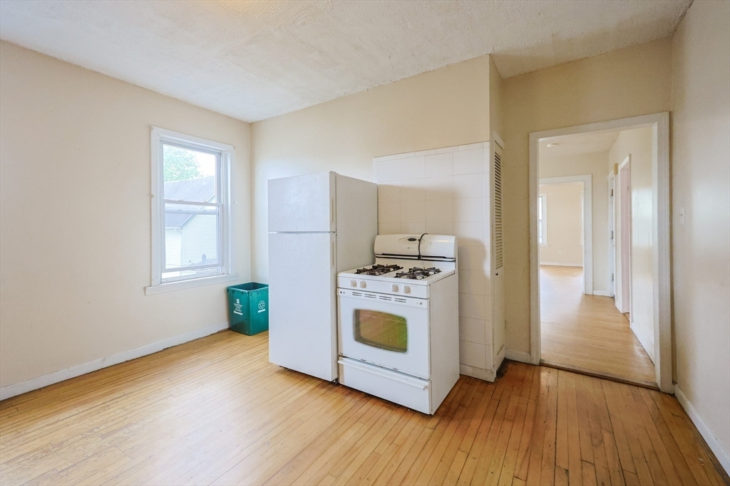 Property Photo: 37 Colton St MA 01610