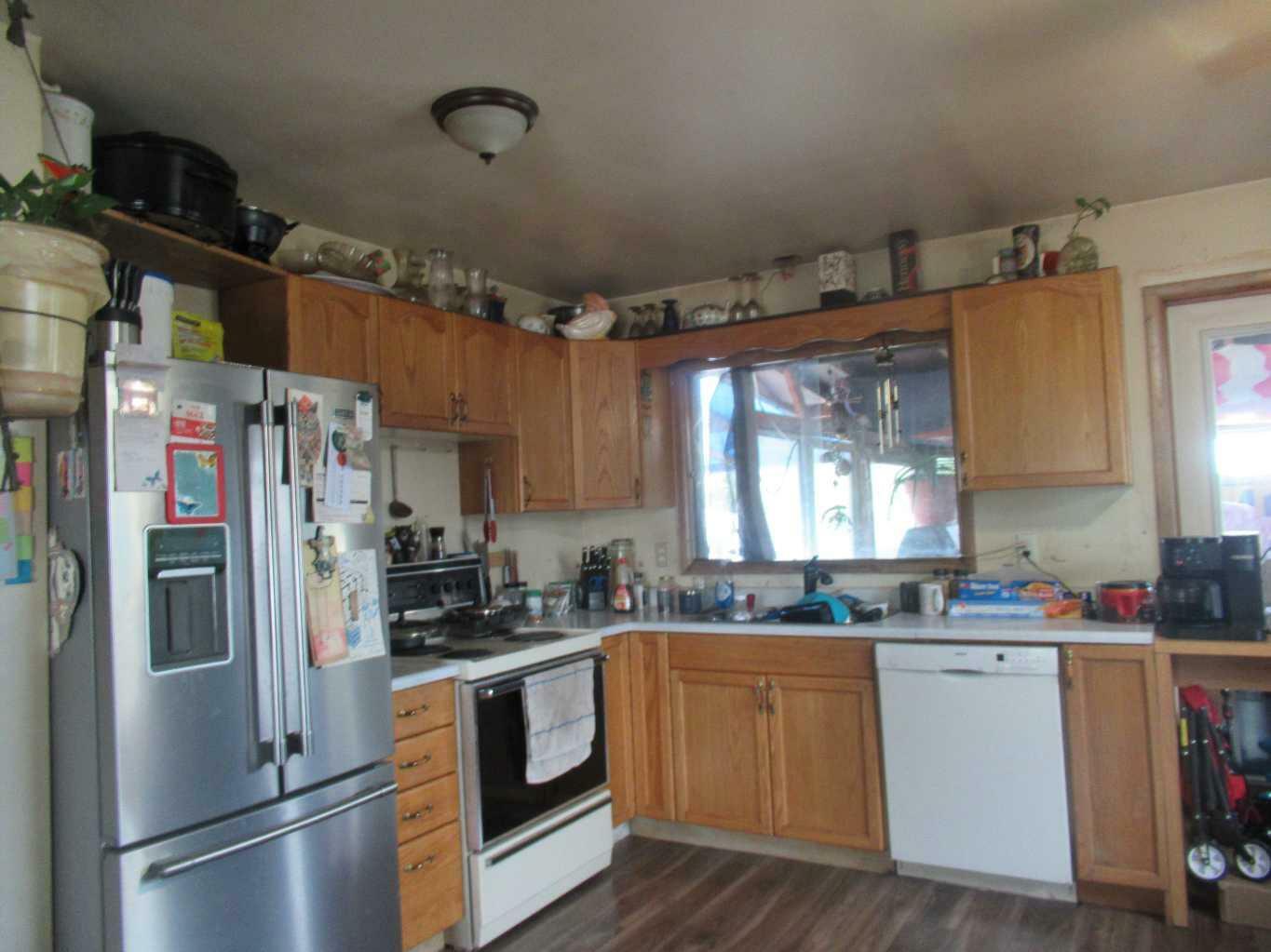 Property Photo:  4608 Broadway Avenue  AB T0M 0J0 