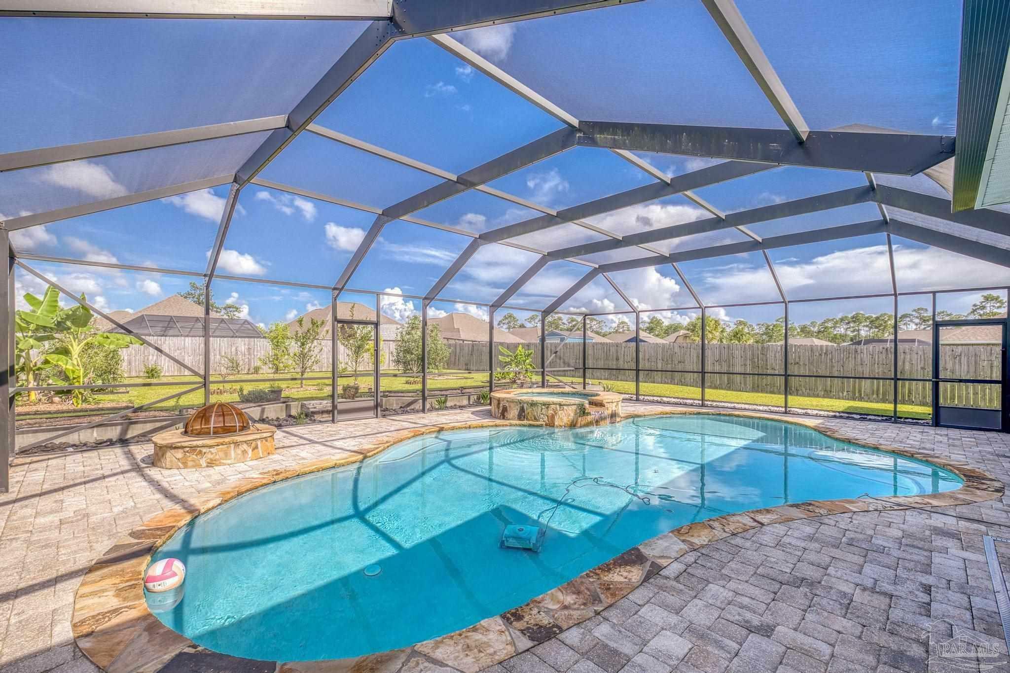 Property Photo: 3502 Moonstone Dr FL 32566
