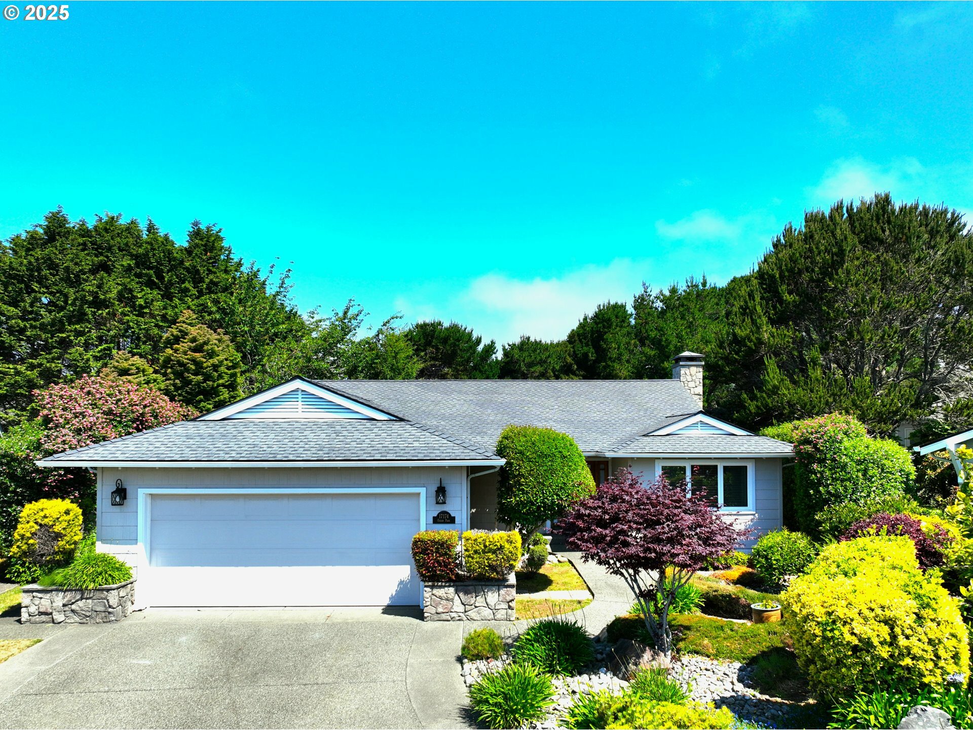 17174 Ocean Park Ct  Brookings OR 97415 photo