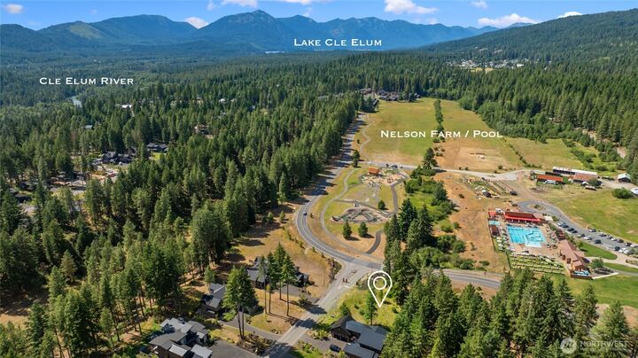 Property Photo:  36  Farmhouse Way  WA 98922 