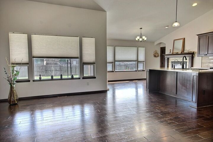 Property Photo: 3006 N Rock Bridge St KS 67037