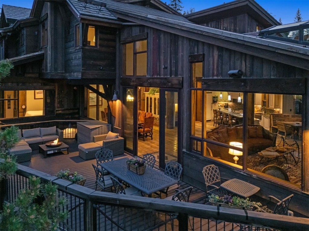 Property Photo: 19 Peak 8 Court CO 80424