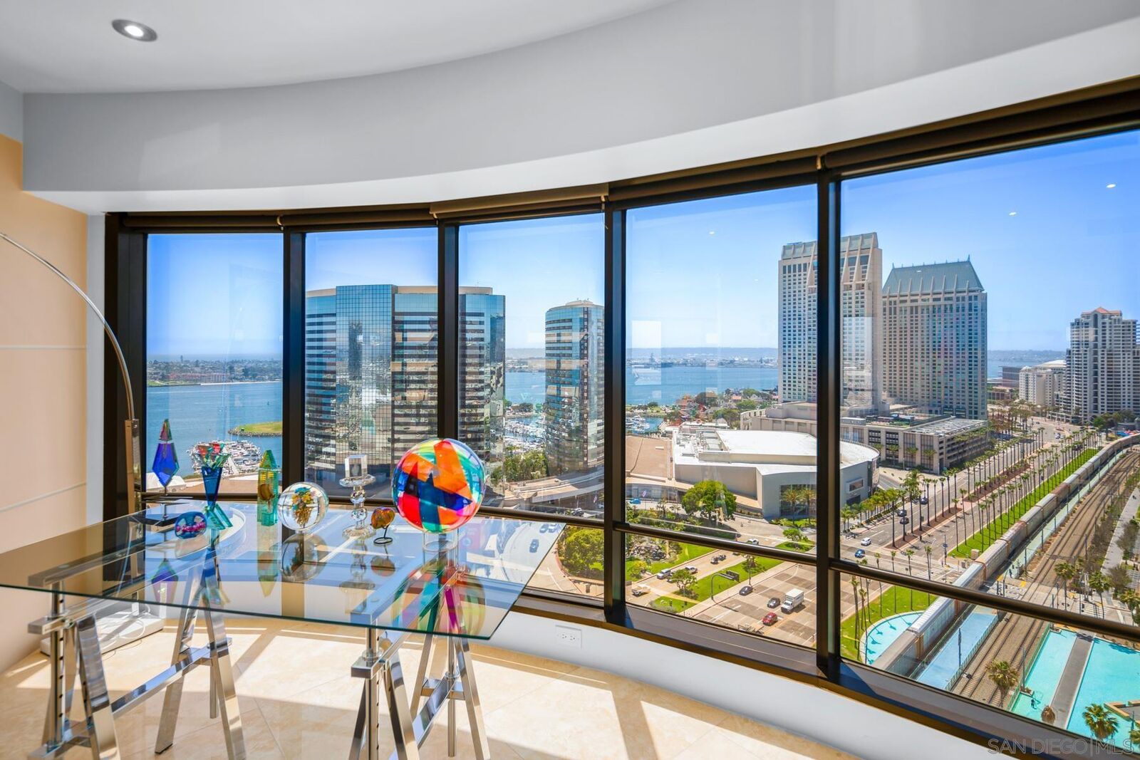 Property Photo: 100 Harbor Dr 2205 CA 92101
