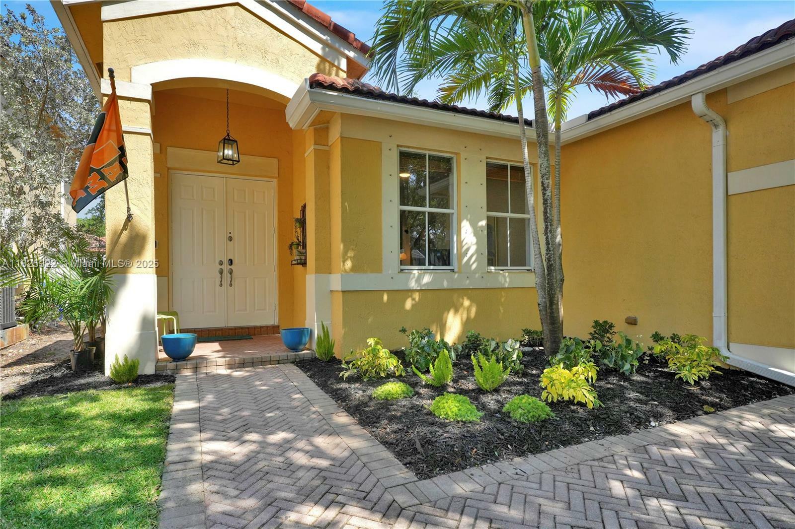 Property Photo: 12779 SW 27th St FL 33027