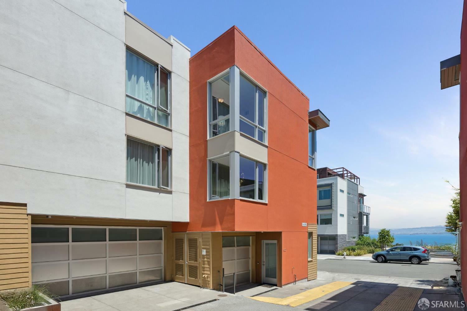 Property Photo:  100 Avocet Way  CA 94124 