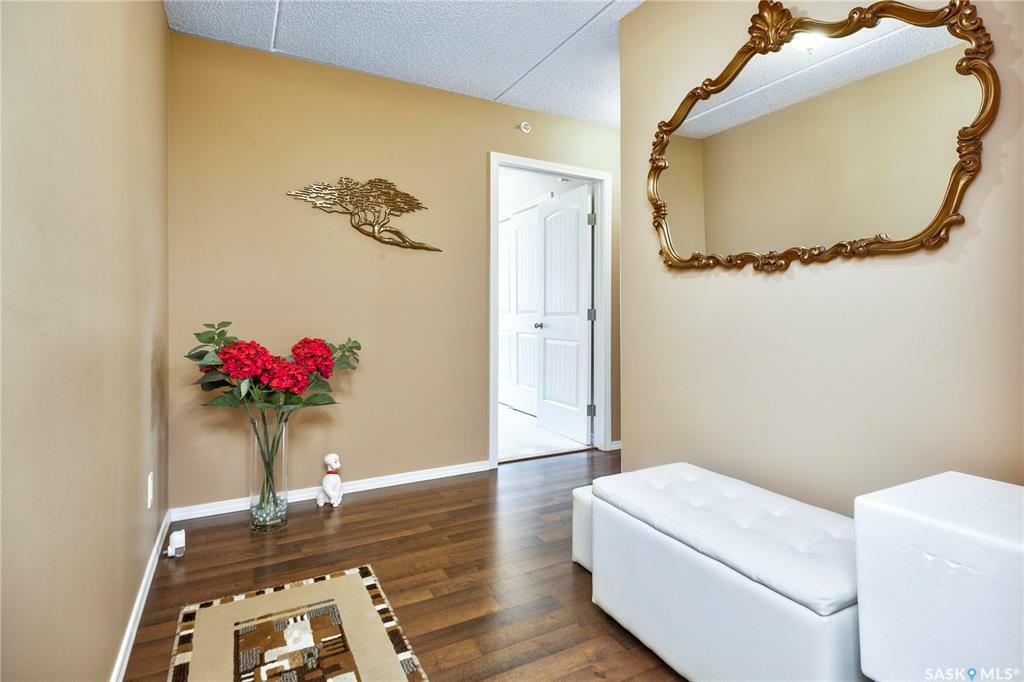 Property Photo: 2781 Woodbridge Drive 304 SK S6V 3Z9