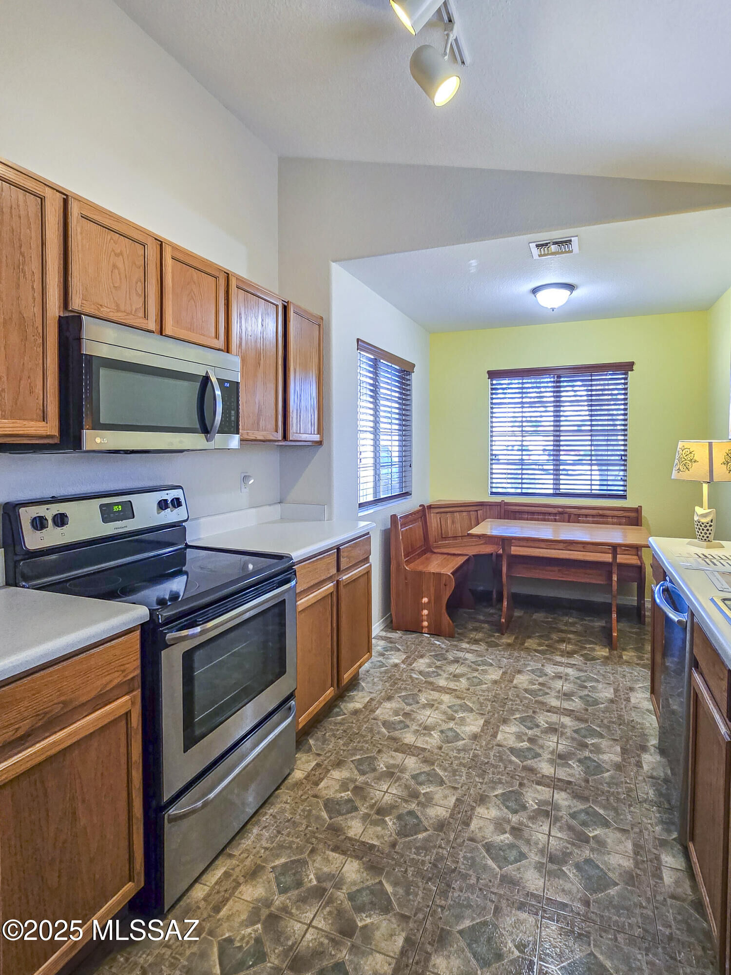 Property Photo: 3710 W Sunbright Drive AZ 85742