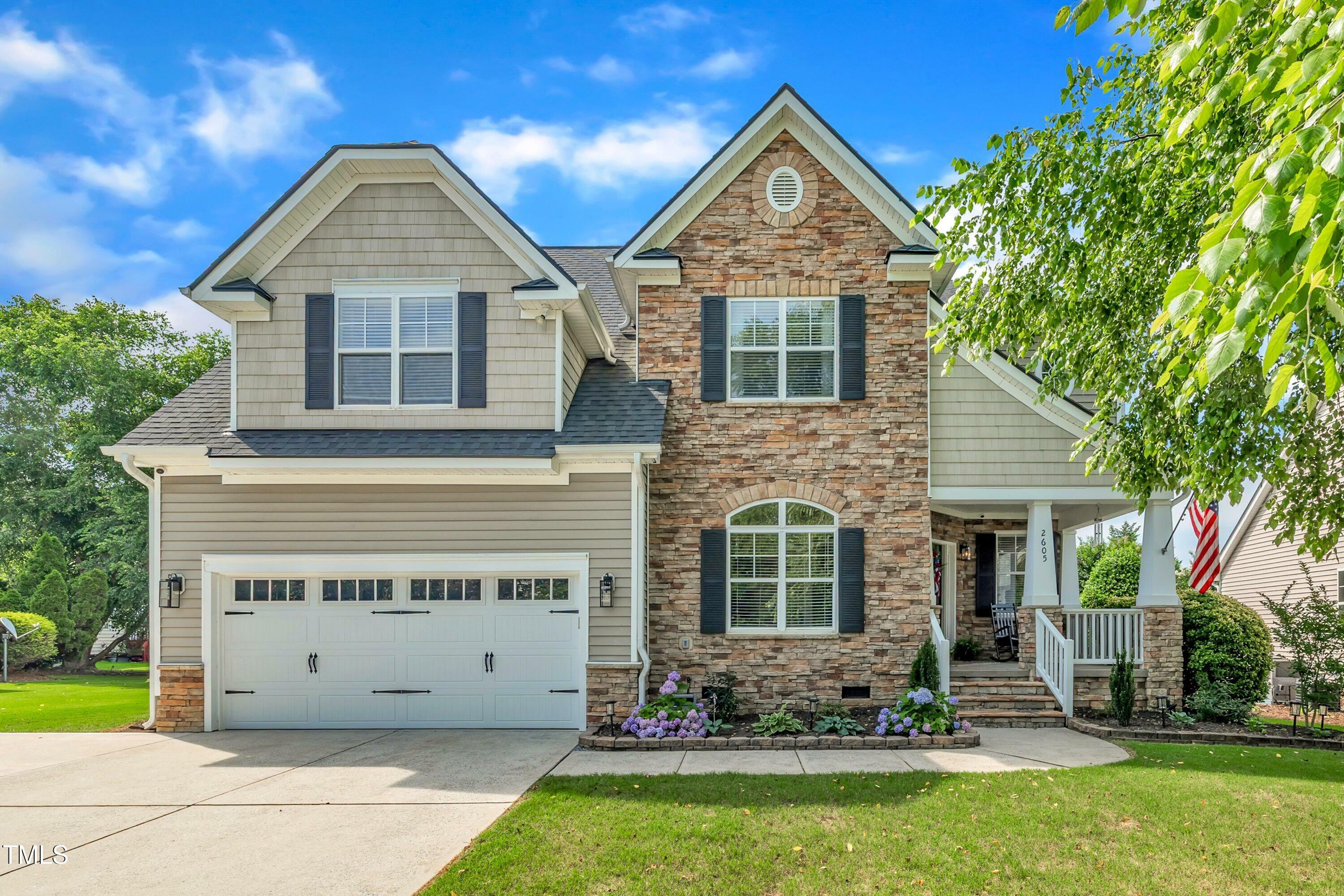 Property Photo: 2605 Bloomsberry Ridge Drive NC 27526