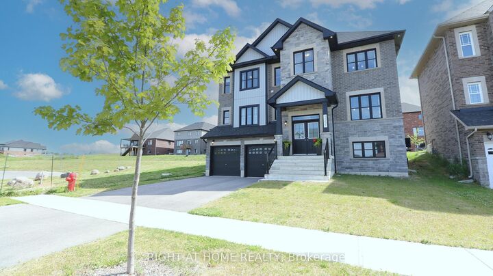 Photo de la propriété: 3051 Sierra Drive ON L3V 8M8