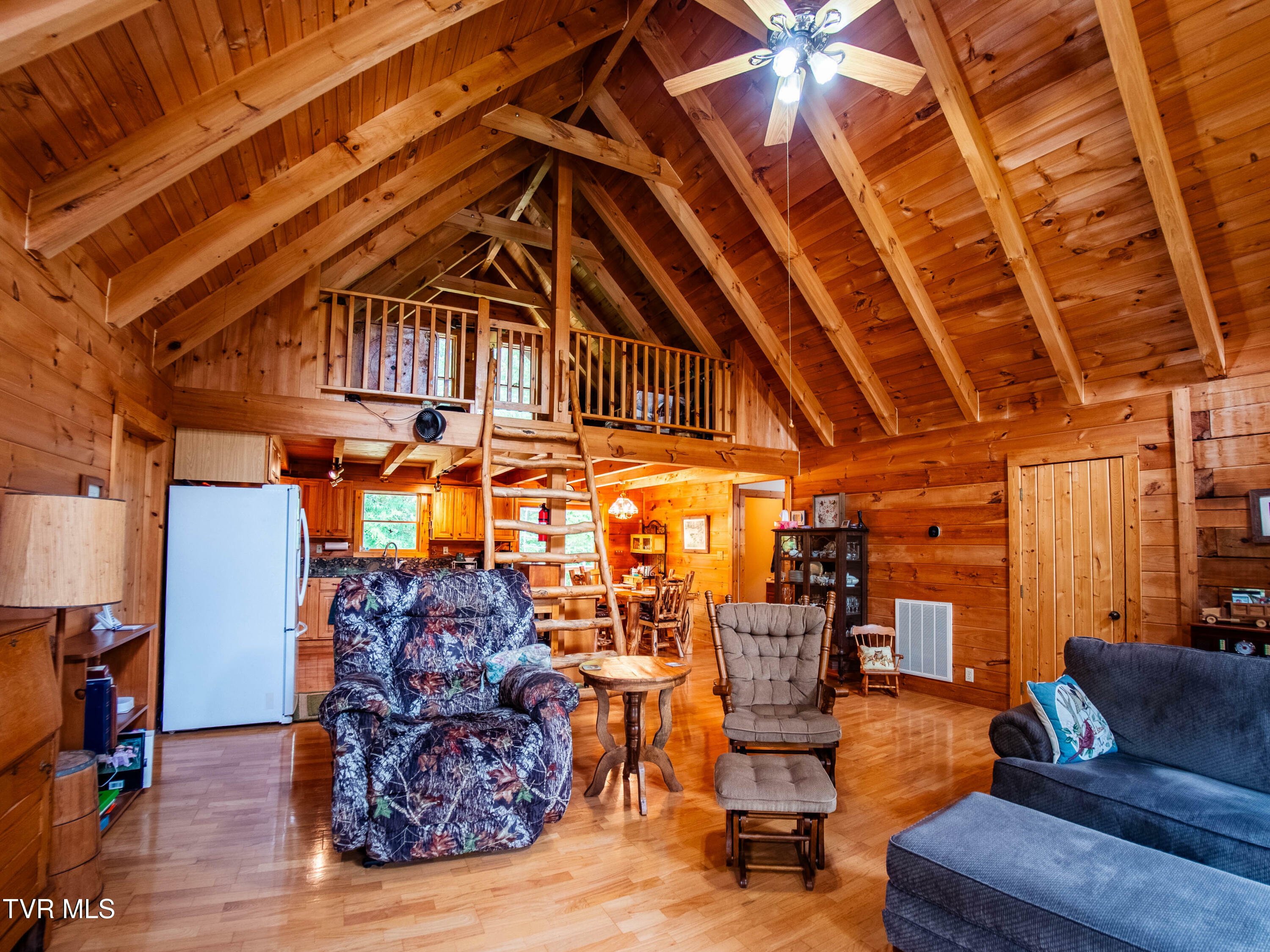 Property Photo: 677 Christian Bend Road TN 37642
