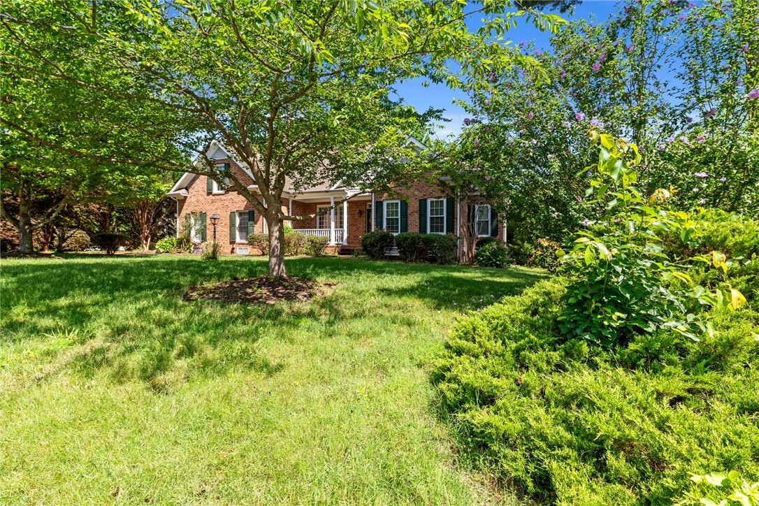 Property Photo: 317 Waltz Farm Drive VA 23185