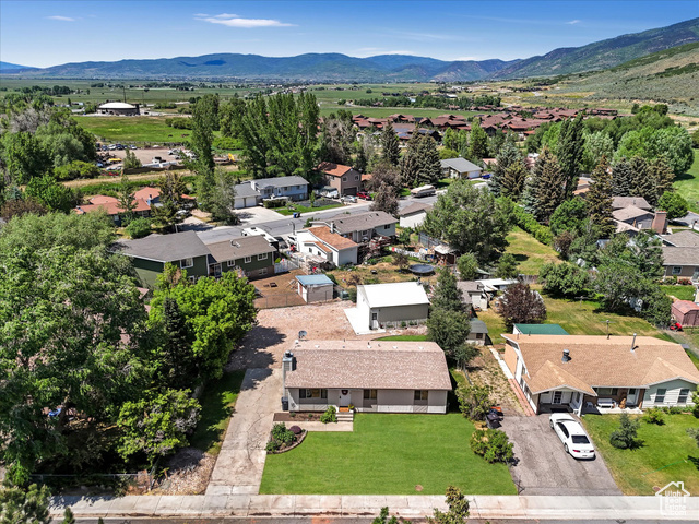 Property Photo: 155 Hawthorne UT 84036