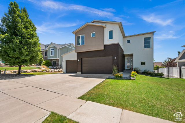Property Photo: 1578 E Maple Way UT 84040