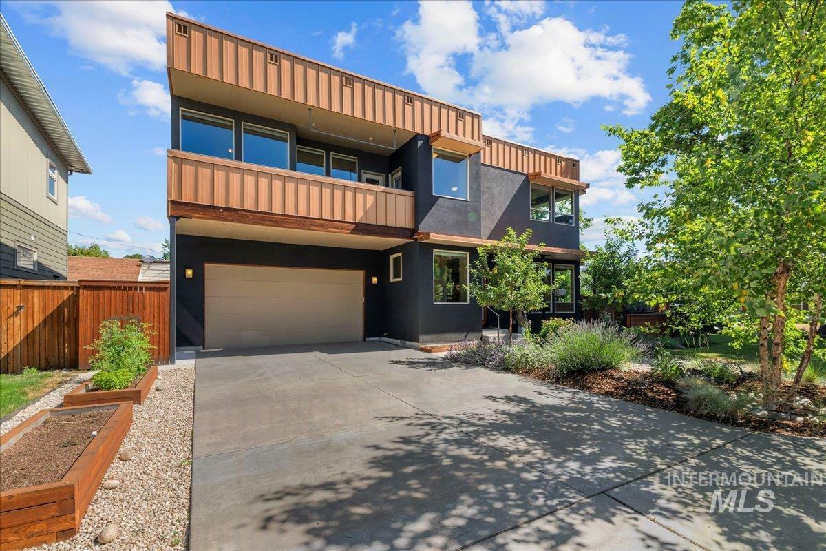 Property Photo:  1200 W Garfield St  ID 83706 