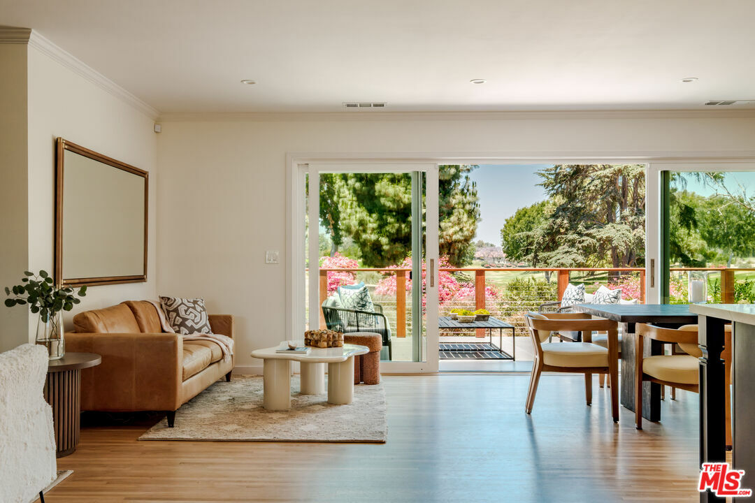 249 E San Antonio Dr  Long Beach CA 90807 photo