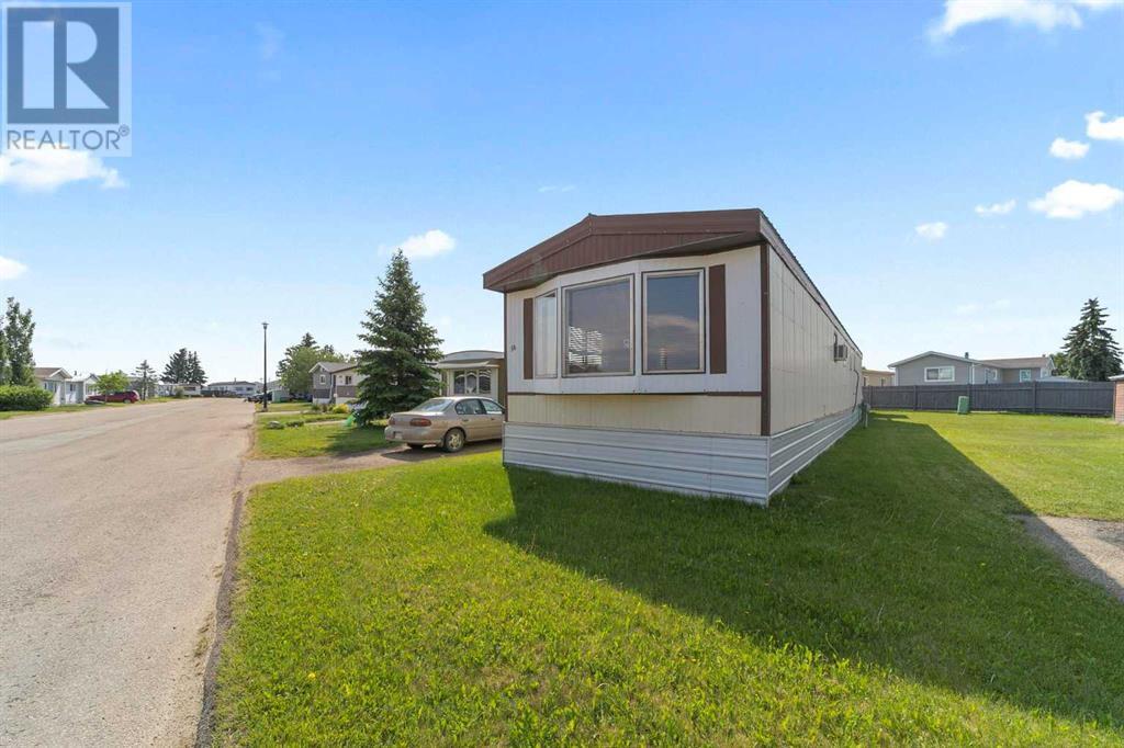 Property Photo: 4802 54 Avenue AB T4V 3A5