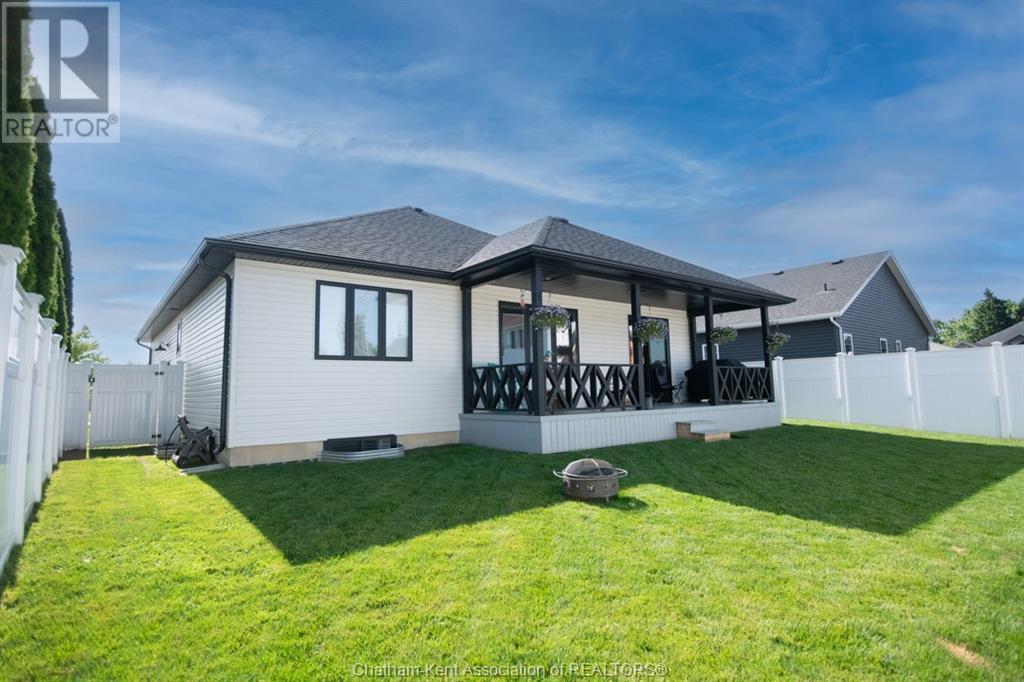 Property Photo: 7 Venture Crescent ON N0P 1M0
