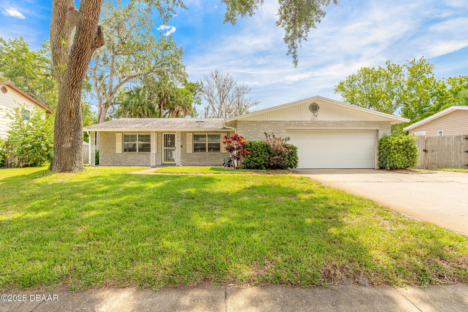 Property Photo: 3643 Scott Street FL 32129