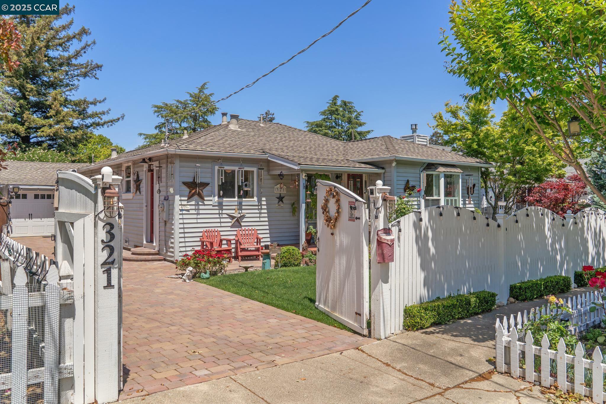Property Photo:  321 F Street  CA 94553 